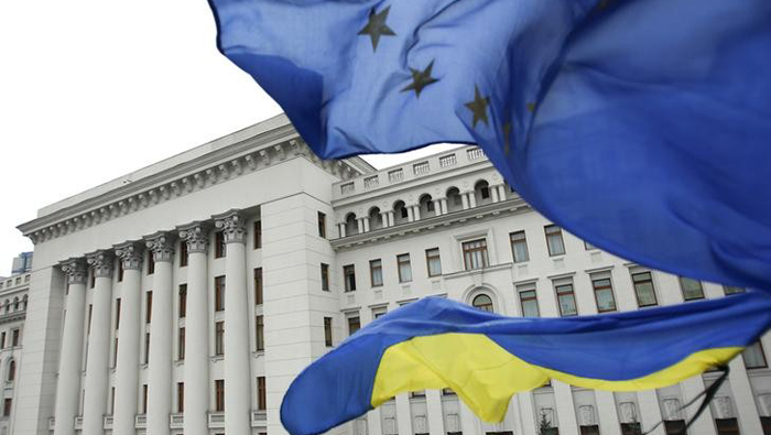 El apoyo firme de EE.UU. a los detractores del depuesto presidente Viktor Yanukovich no favoreció al pueblo ucraniano (Reuters)
