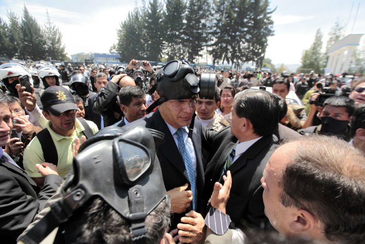 El 30-S Ecuador sufrió la sublevación de un grupo de policías que puso en riesgo la vida del presidente de Ecuador, Rafael Correa. (Foto: Archivo)