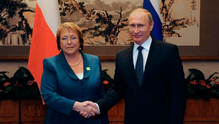Bachelet y Putin destacaron sus nexos y su cooperación. (Foto: EFE)