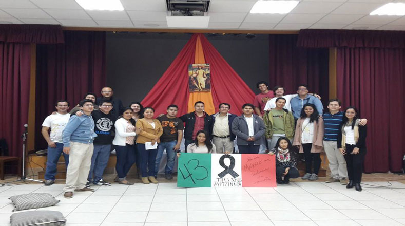 Perú se une al llamado de justicia para Ayotzinapa