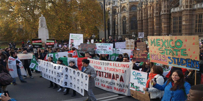 Estudiantes en Londres también se solidarizan con el caso Ayotzinapa. (Foto: London Mexico Solidarity Group)