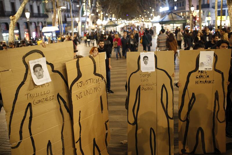 Este 20 de noviembre España también se sumó al clamor mundial por los jóvenes desaparecidos desde el pasado 26 de septiembre.