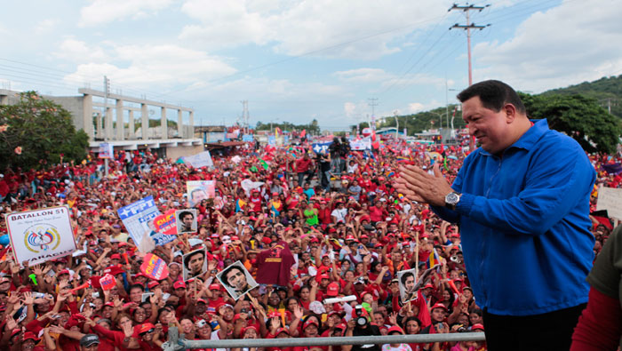 Chávez asumió la presidencia el 2 de febrero de 1999 y desde entonces se propuso impulsar una Constitución que promoviera la igualdad.
