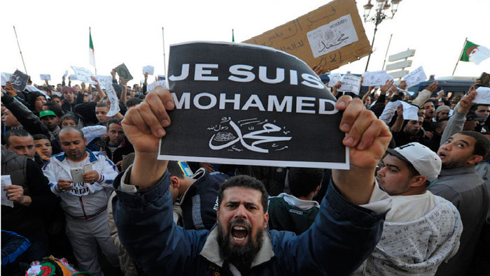 Miembros de unas mil mezquitas se unirán en protesta contra las caricaturas de Charlie Hebdo
