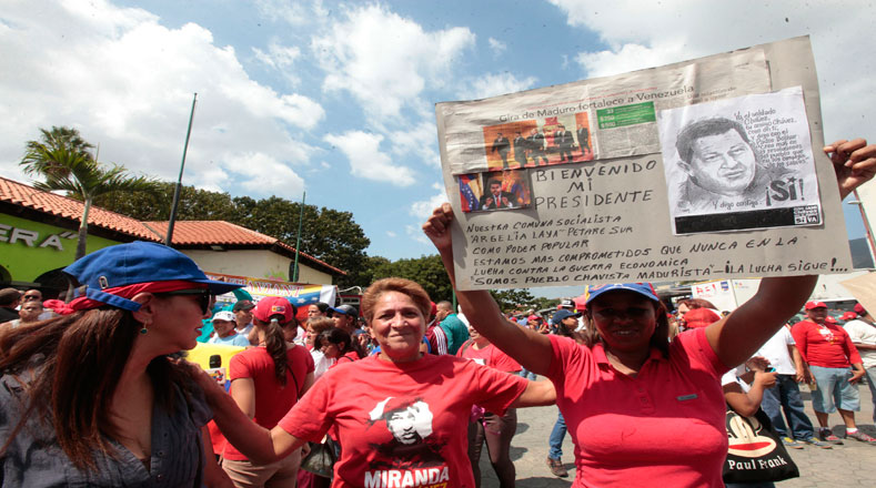 Los revolucionarios coreaban "¡Llegó, llegó, llegó!" en alusión al regreso de Maduro.