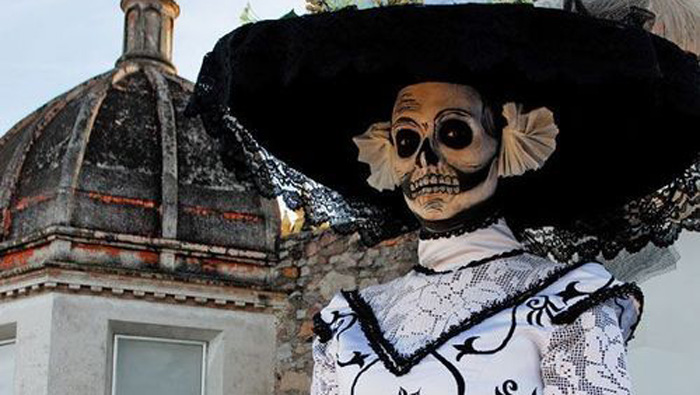 La Catrina es la calavera emblemática del folclore mexicano.