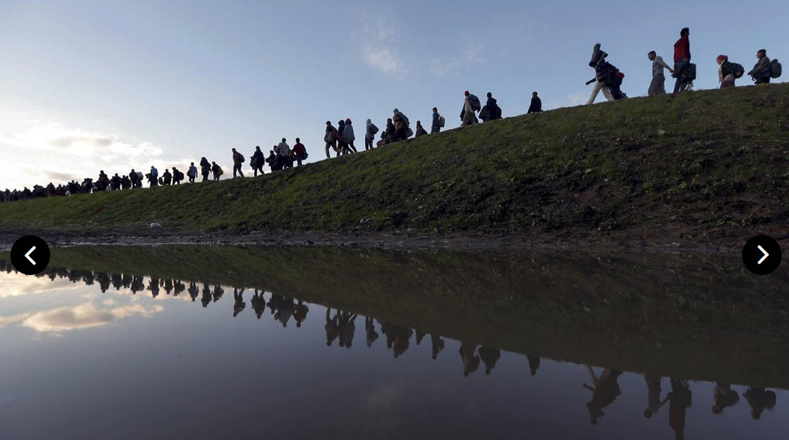 Cientos de refugiados a su paso por Eslovenia.