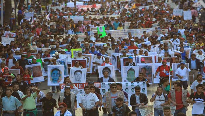México ha ardido en protestas desde la desaparición de los 43 estudiantes (Foto: EFE)