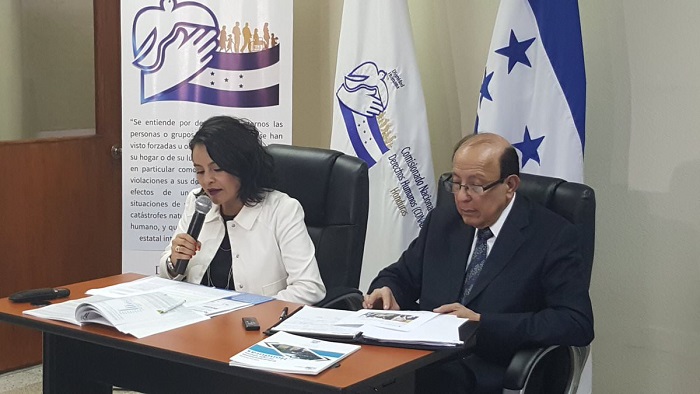El jefe de Comisionado Nacional de los Derechos Humanos de Honduras (Conadeh), Roberto Herrera Cáceres, exhortó a las autoridades a tomar medidas de protección a las víctimas.