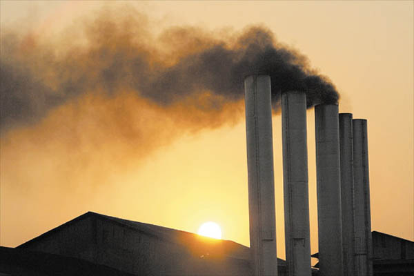Los países emergentes como China, Brasil o Estados Unidos tienen que comprometerse a reducir drásticamente sus emisiones de carbono. (Foto: Archivo)