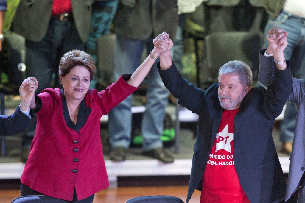 PT brasileño refuerza maquinaria para asegurar victoria de Rousseff