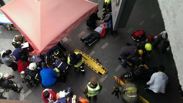Al menos 10 personas resultaron lesionadas producto del atentado terrorista de este lunes. (Foto: Emol)