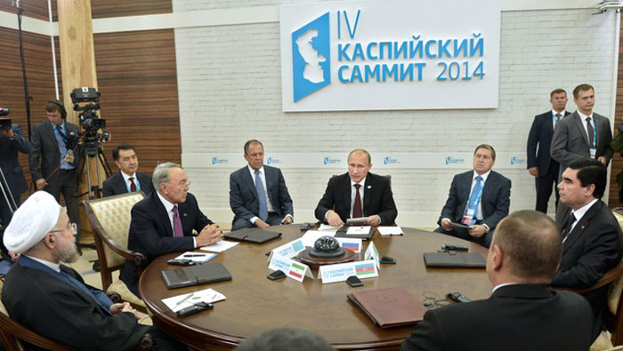 Presidentes del Caspio se reunieron en Rusia.