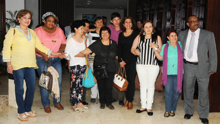 Segundo grupo de víctimas se reúne este miércoles con el Gobierno y las FARC-EP. (Foto: EFE)