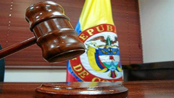 La justicia colombiana establecerá la responsabilidad de Uribe en este caso. (Foto:Caracol.com.co)