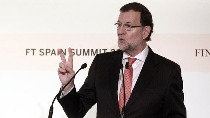 Rajoy dice que España debe permanecer unida