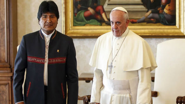 Evo Morales y el sumo pontífice, reunidos en El Vaticano, 6 de septiembre, 2013. (Foto: ABI)