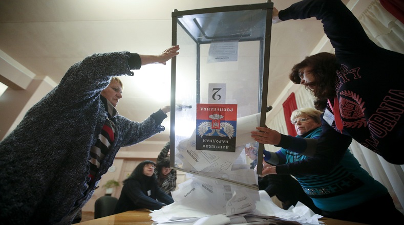 Así se desarrollaron las elecciones en Donetsk y Lugansk