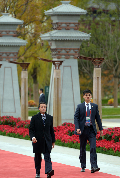 Pese a las críticas Peña Nieto arribó este lunes a China. (Foto: teleSUR México)