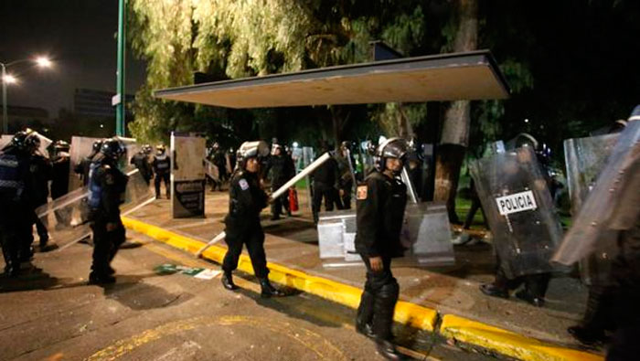 En la UNAM ya son reiteradas las intromisiones policiales. (Foto: @AissateleSUR)
