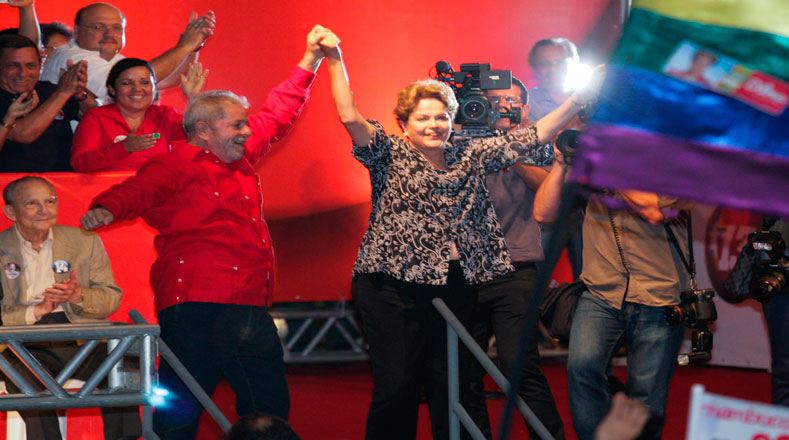 El expresidente Luiz Inácio Lula Da Silva acompañó a la mandataria en su ruta a la reelección.