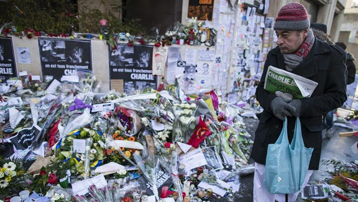 Argentina se solidarizó con los atentados en París, los cuales mantienen a Francia conmocionada.
