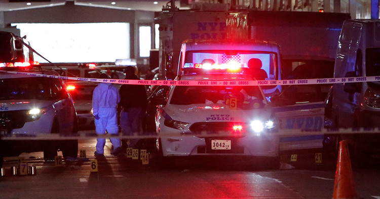 La policía y otros servicios de emergencia en la ciudad de Nueva York están respondiendo a una explosión en el barrio de Chelsea, en Manhattan,dijeron funcionarios y testigos.