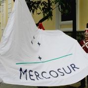 Venezuela es víctima de un ataque dentro del Mercosur por parte de Argentina, Paraguay y Brasil.