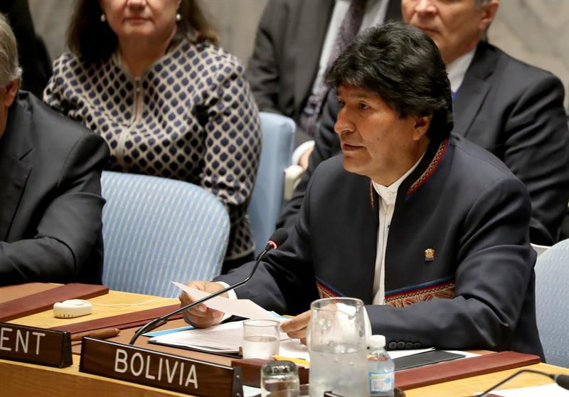 Las autoridades de Bolivia seguirán con su compromiso de defender a los nueves funcionarios detenidos.