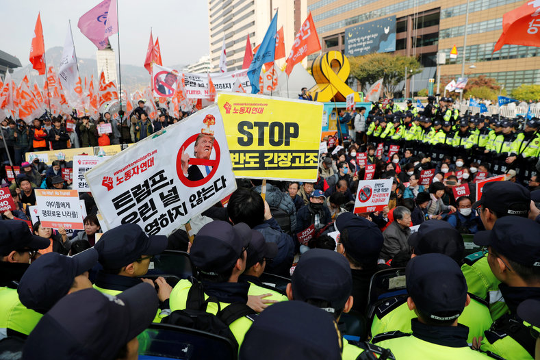 No War Massive Protests In Seoul As Koreans Reject Trump Multimedia Telesur English 9814