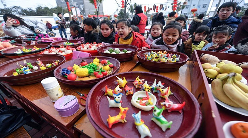 Con estas actividades los chinos despiden el viejo año y dan la bienvenida al año nuevo.