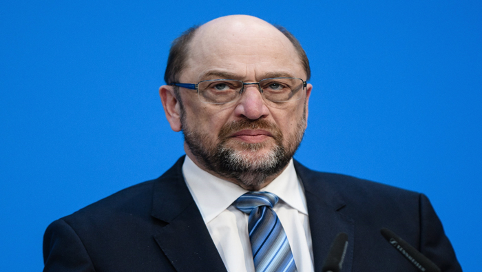 Schulz sostuvo que quería convertirse en ministro de Relaciones Exteriores si los miembros ratificaban el acuerdo.