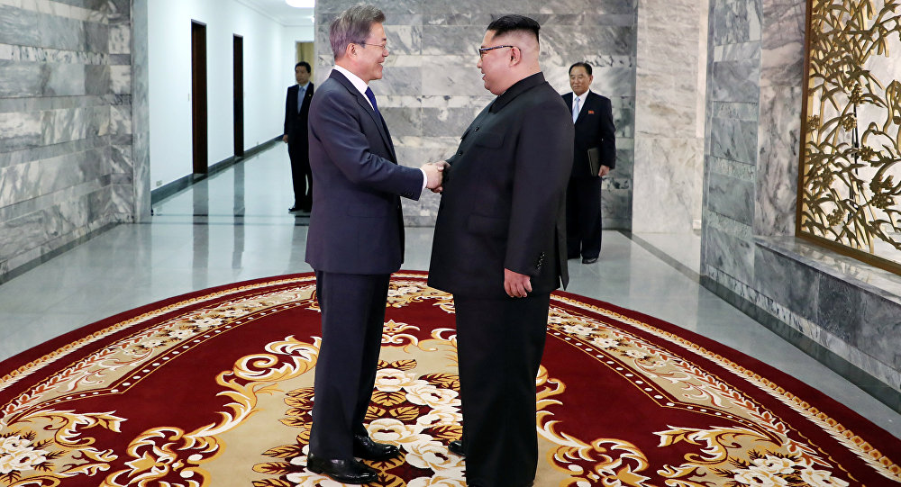 El líder de Corea del Norte aprovechó el encuentro de este sábado para agradecer a su par surcoreano por las gestiones en la reunión con EE.UU.
