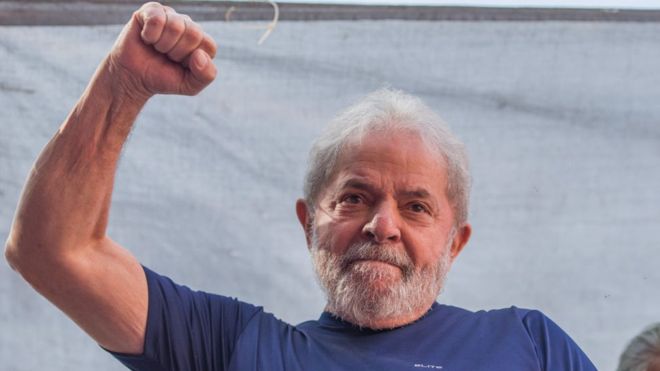 Este sábado Lula cumplió ocho semanas detenido, al tiempo que sube en las encuestas presidenciales.