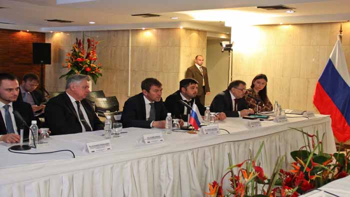 Rusia y Venezuela tienen una Comisión Intergubernamental de Alto Nivel como parte de su estratégica relación bilateral.