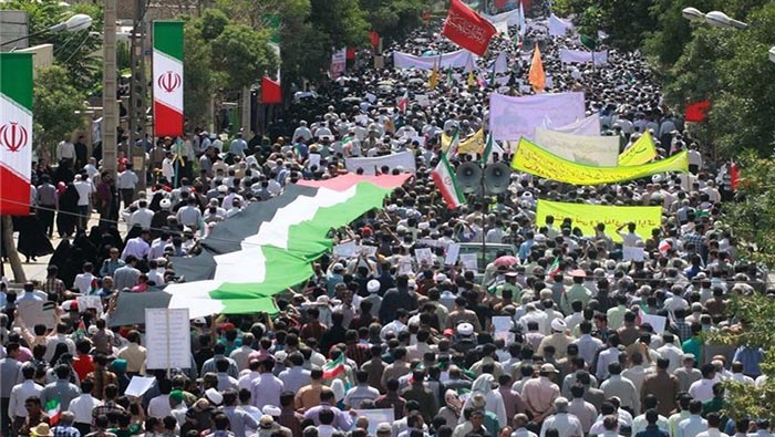 Las manifestaciones ocurrieron en Teherán y en otras 900 ciudades de Irán.