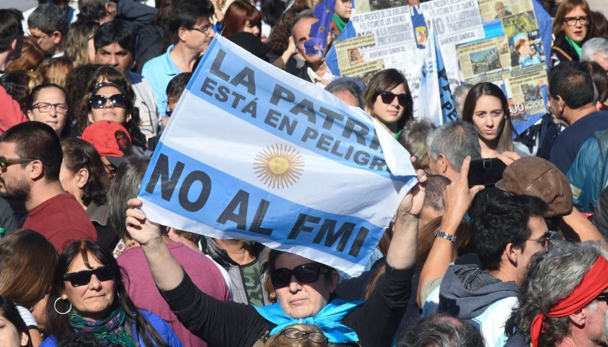Argentina, 9 de julio: Por la independencia, contra el FMI y la base militar de USA