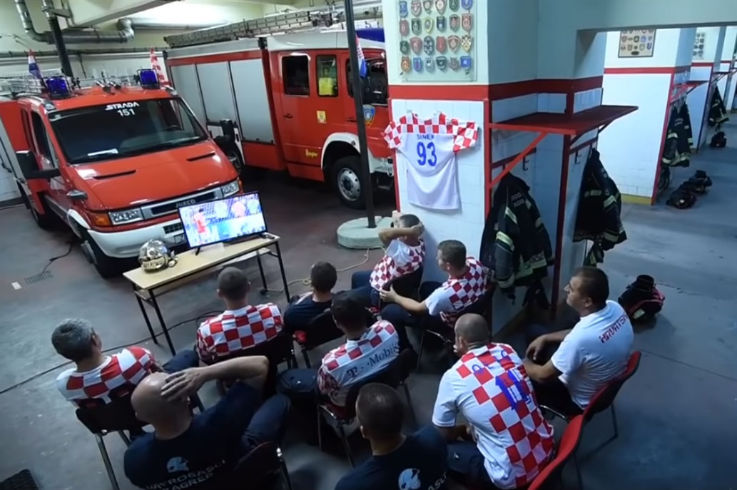 El video de los bomberos croatas fue el que más se viralizó en las redes.