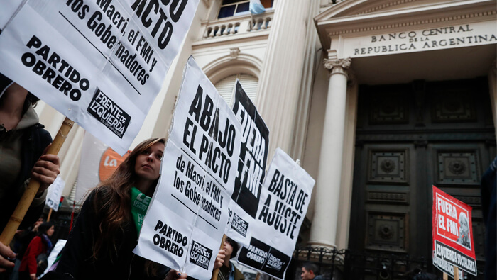 Argentinos se han movilizado en contra del acuerdo del Gobierno con el FMI