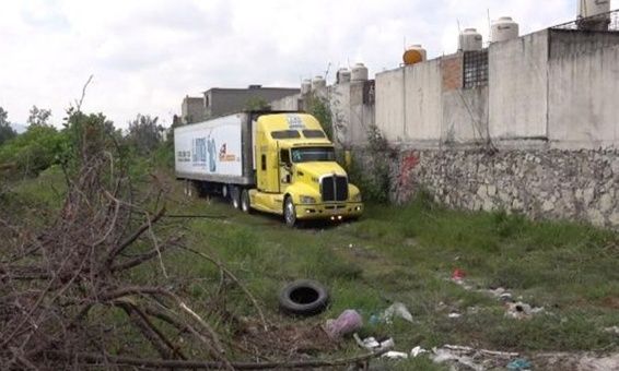 México: Fiscalía de Jalisco abandona un camión con 157 cuerpos ...