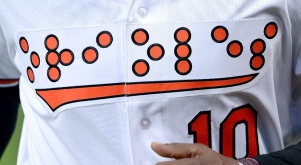 US: Orioles Wear Braille Names to Honor Blind, 1st in History, News