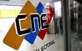 El CNE exhortó a las organizaciones políticas a realizar las postulaciones de sus candidatos de forma paritaria.