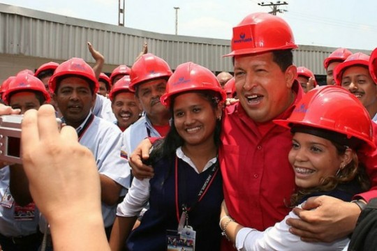 Chávez ganó su primera contienda electoral con 2.794 062 votos y desde entonces buscó romper con el modelo neoliberal en la nación suramericana.