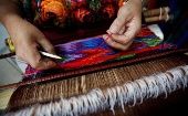 Mostrar la riqueza cultural de los pueblos indígenas a los asistentes e intercambiar ideas entre los mismos expositores son parte de los objetivos de la Feria Indígena de Chile.