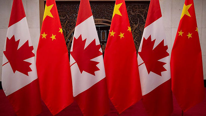 Políticos de la oposición canadiense acusaron al exdiplomático de tensar aún más las relaciones entre Canadá y China.