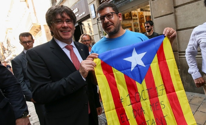 Por unanimidad el Tribunal Supremo español ha ordenado a los juzgados competentes de Madrid que resuelvan de inmediato los recursos interpuestos por los tres políticos catalanes.