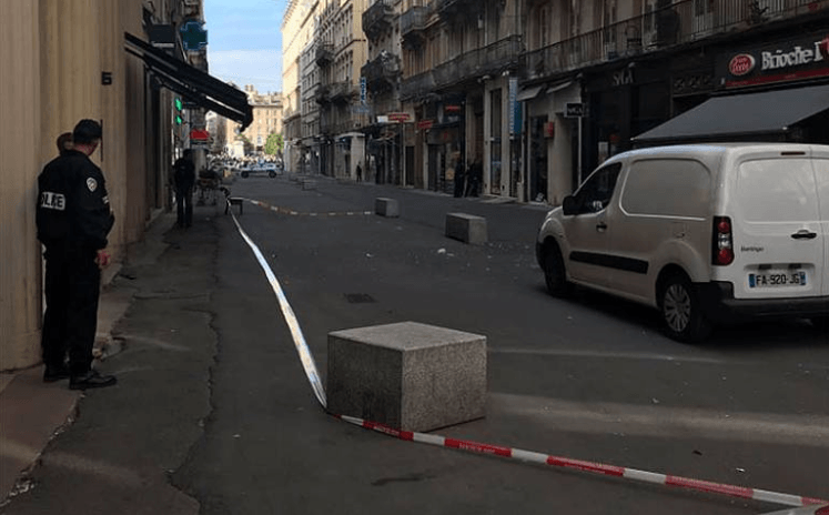 El presidente francés, Emmanuel Macron calificó esta explosión como un ataque a la ciudad francesa.