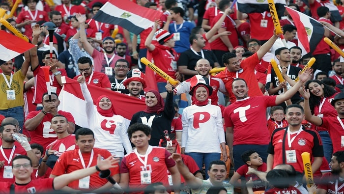 La Copa de África se inauguró en el Cairo con la victoria de Egipto 1-0 ante Zimbabue.