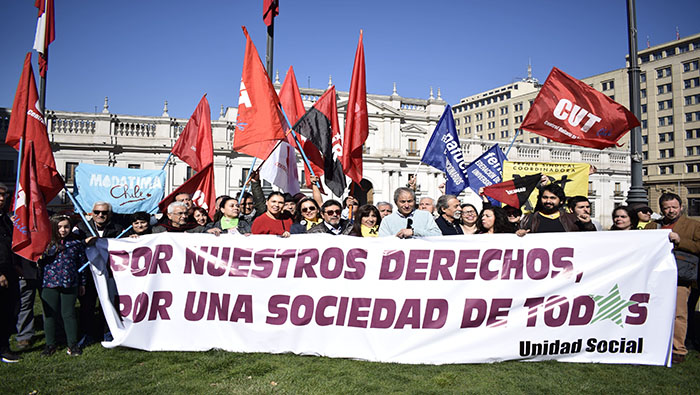 Los organizadores exigen al presidente Sebastián Piñera impulsar políticas más justas y con mayores libertades.