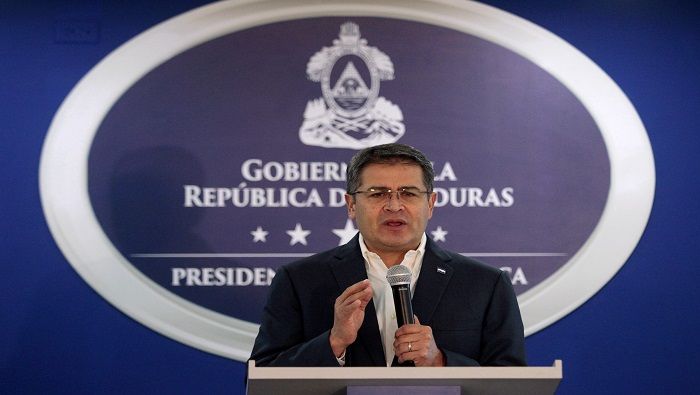 El presidente hondureño, Juan Hernández, niega vínculo alguno con el narcotráfico o el crimen organizado.